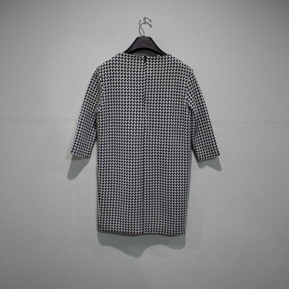 Zarina Dress - Picture 3 of 6